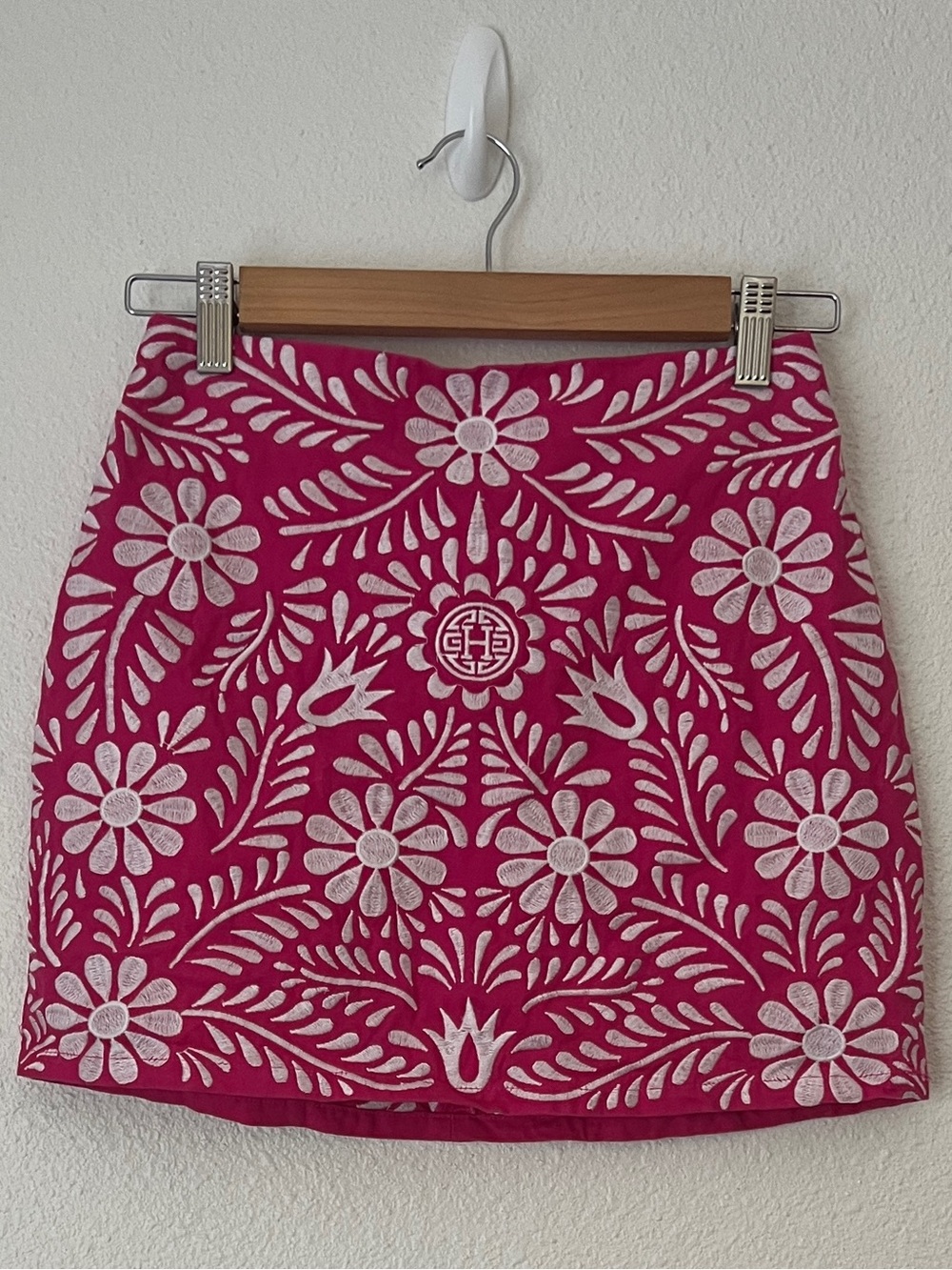 Herencia Baile Essentials Pink Embroidered Skirt S Elastic Back
